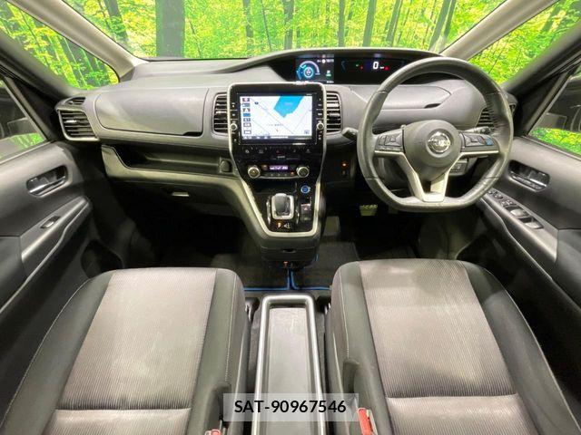 Nissan SERENA 2018-12 7224644-3