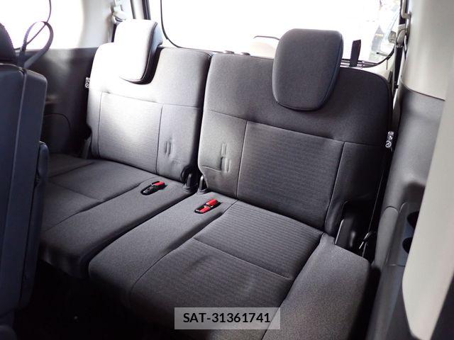 Nissan SERENA 2023-06 7224734-13