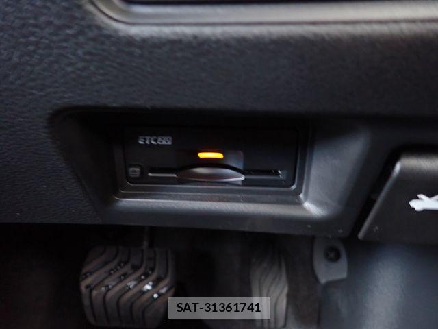 Nissan SERENA 2023-06 7224734-25