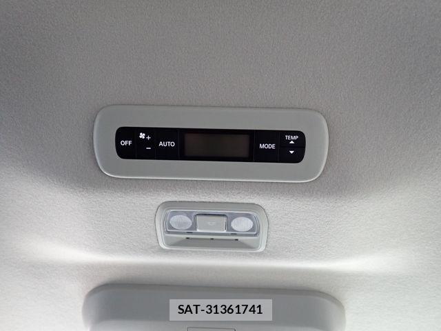 Nissan SERENA 2023-06 7224734-29