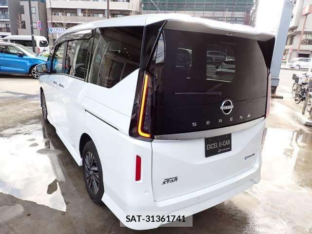 Nissan SERENA 2023-06 7224734-5