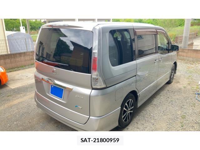 Nissan SERENA 2008-07 7224613-10