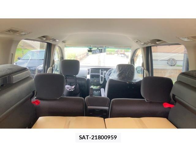 Nissan SERENA 2008-07 7224613-12