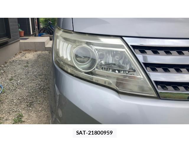Nissan SERENA 2008-07 7224613-3