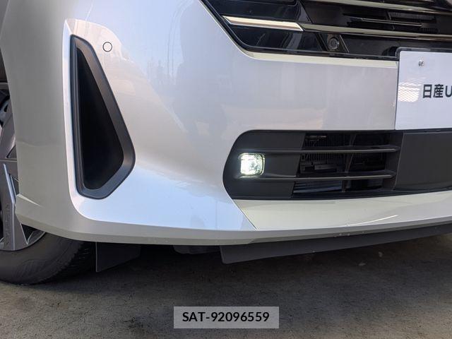 Nissan SERENA 2023-09 7224736-25