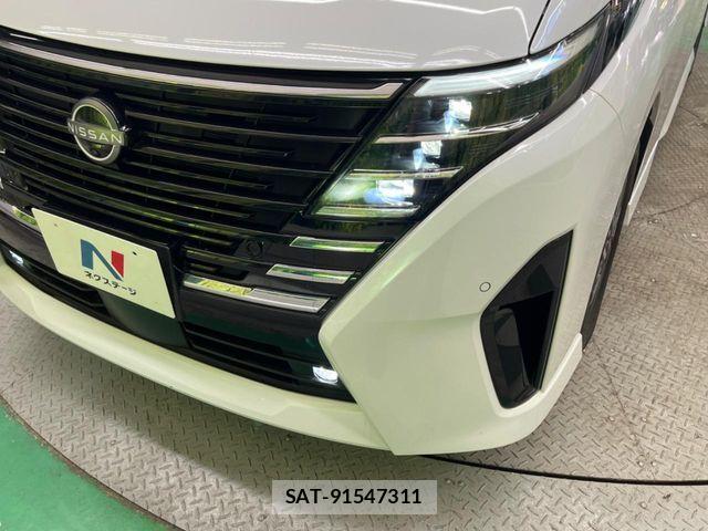 Nissan SERENA 2023-03 7224722-13