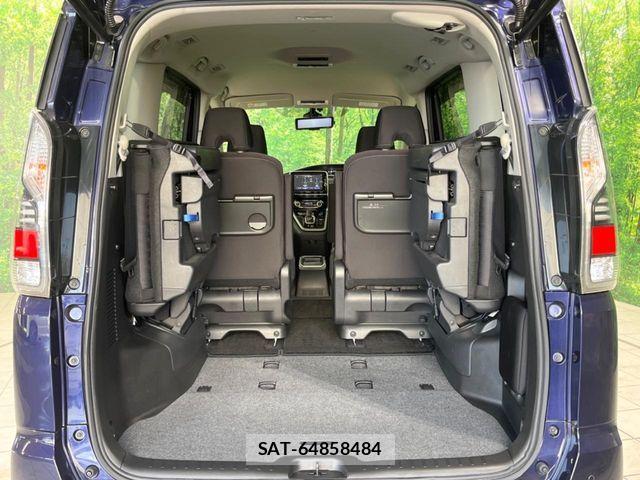 Nissan SERENA 2018-12 7224647-10