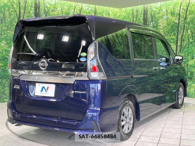 Nissan SERENA 2018-12 7224647-17