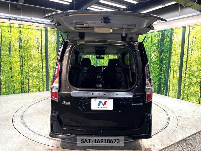 Nissan SERENA 2021-10 7224694-10
