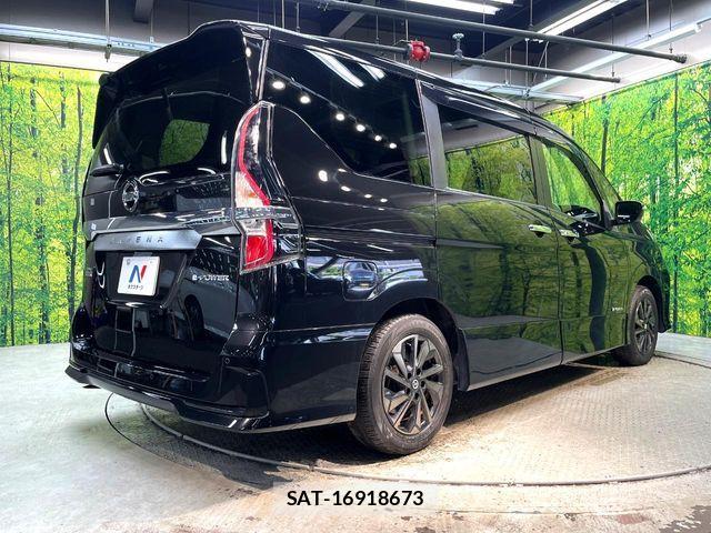 Nissan SERENA 2021-10 7224694-17