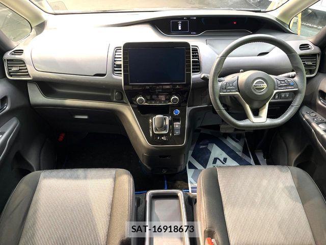 Nissan SERENA 2021-10 7224694-1
