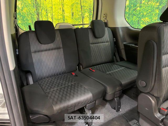 Nissan SERENA 2022-11 7224718-9