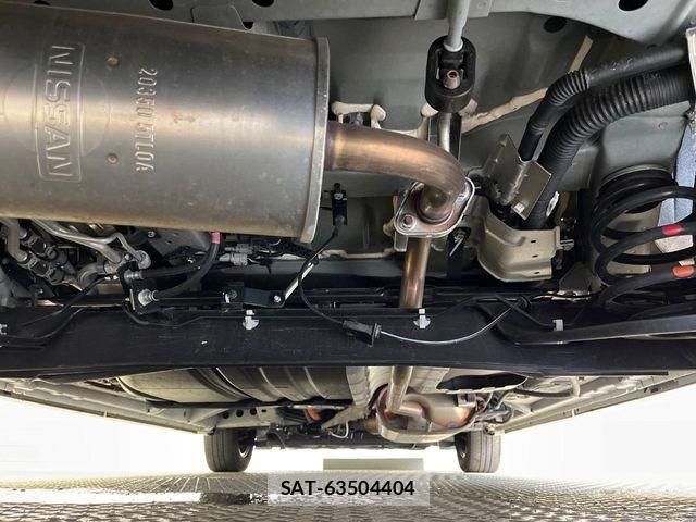 Nissan SERENA 2022-11 7224718-18