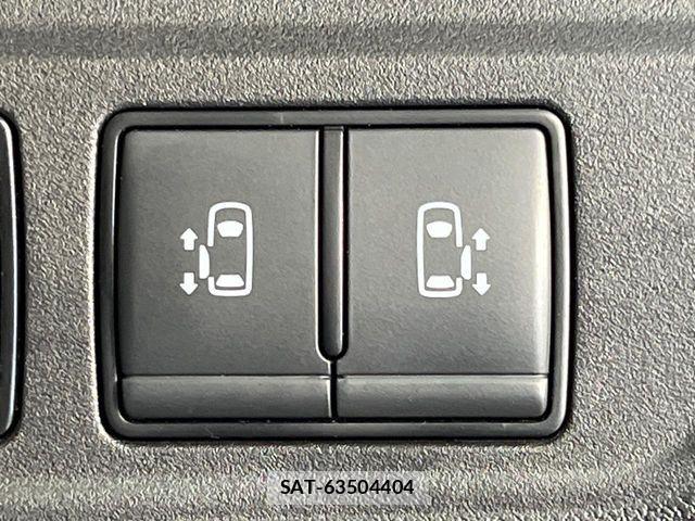 Nissan SERENA 2022-11 7224718-5