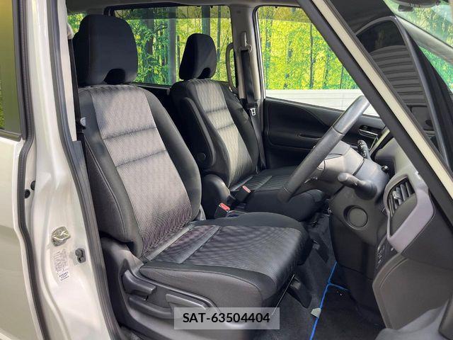 Nissan SERENA 2022-11 7224718-7