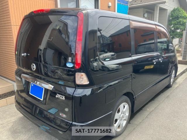 Nissan SERENA 2009-11 7217930-3