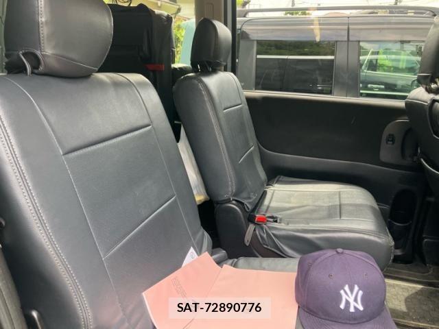 Nissan SERENA 2009-10 7221950-7