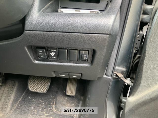 Nissan SERENA 2009-10 7221950-11