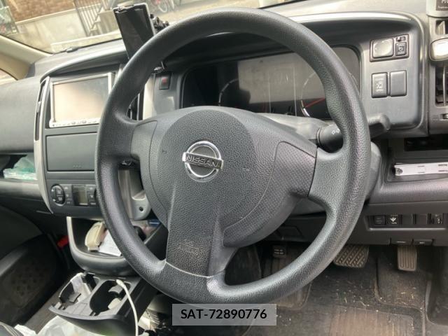Nissan SERENA 2009-10 7221950-13