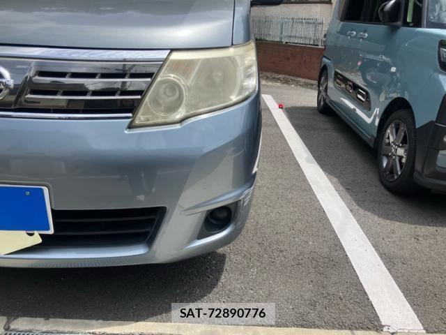 Nissan SERENA 2009-10 7221950-2
