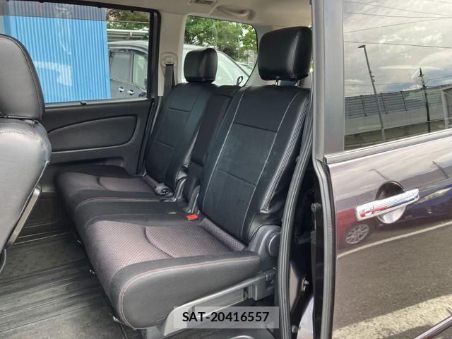 Nissan SERENA 2011-11 7224621-4