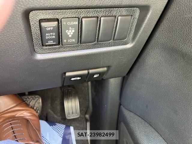 Nissan SERENA 2009-10 7224609-14