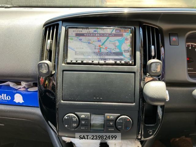 Nissan SERENA 2009-10 7224609-18