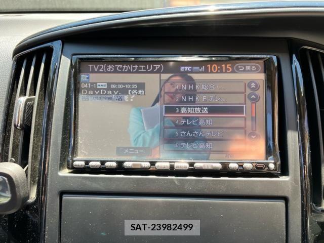 Nissan SERENA 2009-10 7224609-19