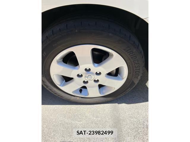 Nissan SERENA 2009-10 7224609-6