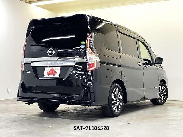 Nissan SERENA 2021-05 7224674-2