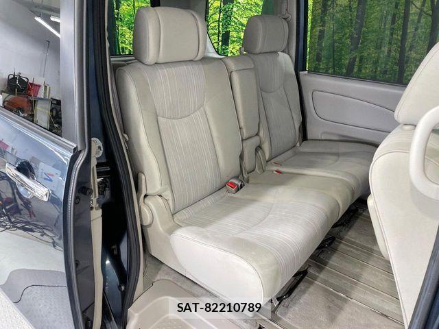 Nissan SERENA 2011-03 7224619-9
