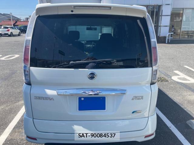 Nissan SERENA 2010-06 7224618-3