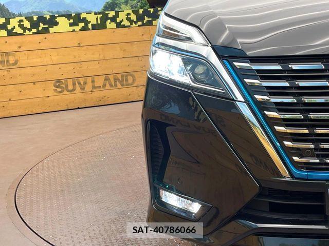Nissan SERENA 2022-07 7224709-12