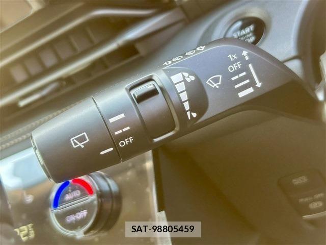 Nissan SERENA 2026-03 7224769-12