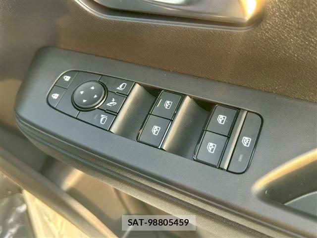 Nissan SERENA 2026-03 7224769-18