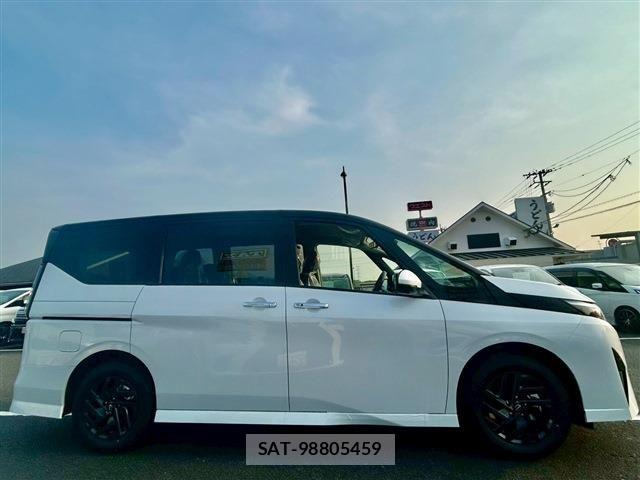 Nissan SERENA 2026-03 7224769-2