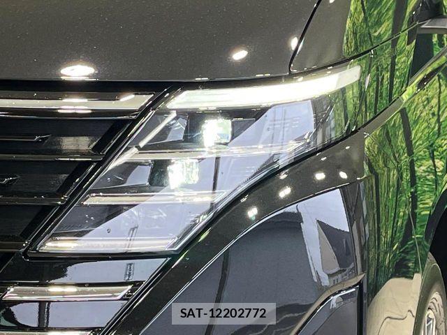 Nissan SERENA 2023-11 7224737-12