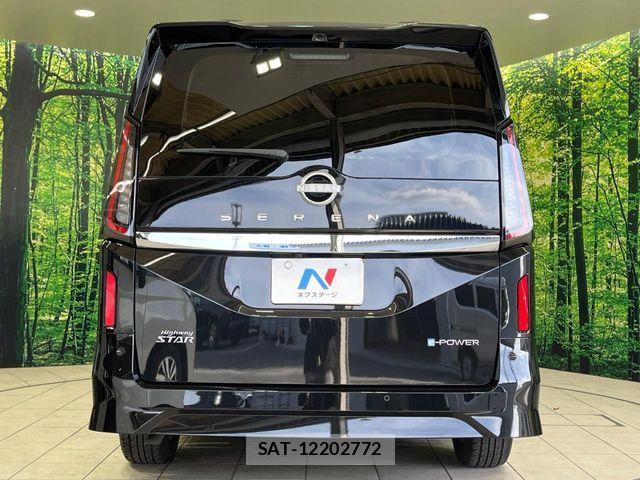 Nissan SERENA 2023-11 7224737-15