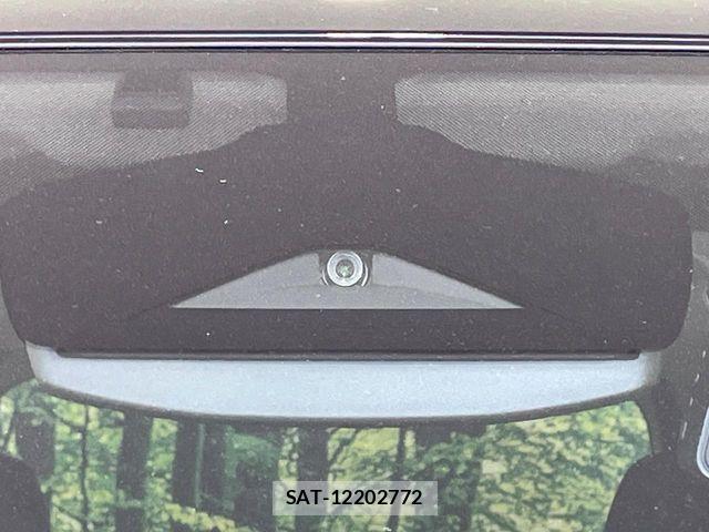 Nissan SERENA 2023-11 7224737-4