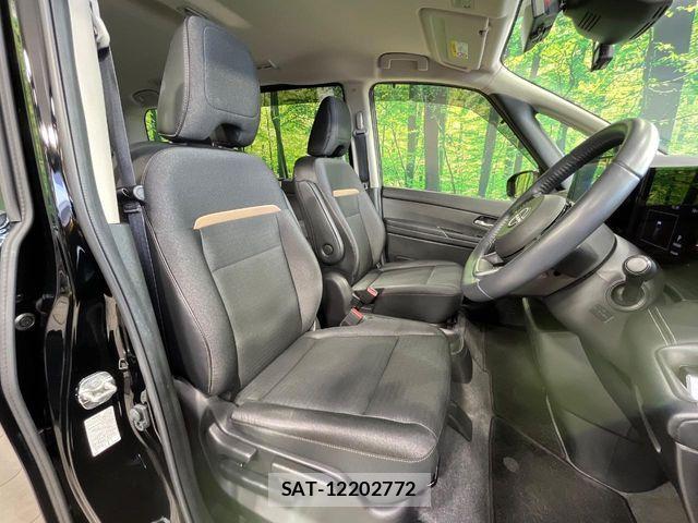 Nissan SERENA 2023-11 7224737-7