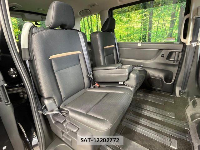 Nissan SERENA 2023-11 7224737-8