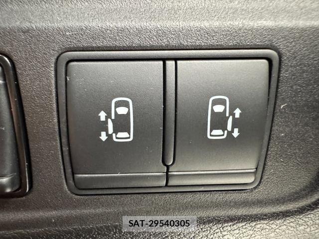 Nissan SERENA 2021-08 7224693-21