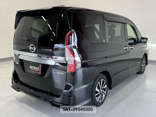 Nissan SERENA 2021-08 7224693-5
