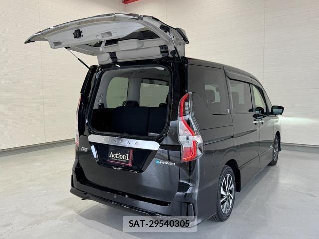 Nissan SERENA 2021-08 7224693-7