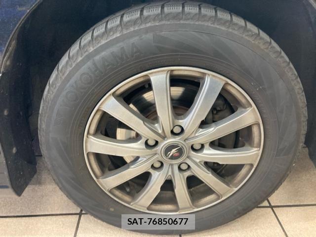 Nissan SERENA 2011-11 7224626-9