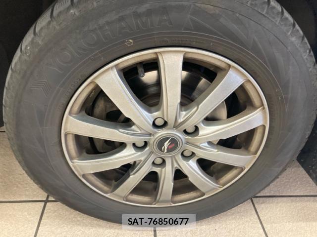 Nissan SERENA 2011-11 7224626-12