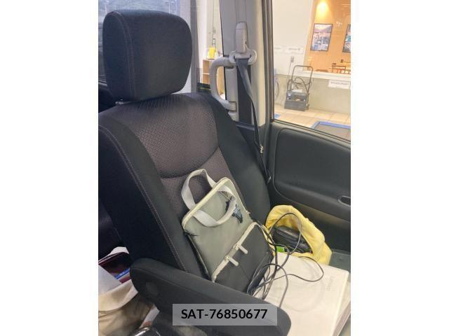 Nissan SERENA 2011-11 7224626-25