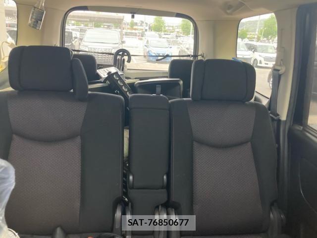 Nissan SERENA 2011-11 7224626-26