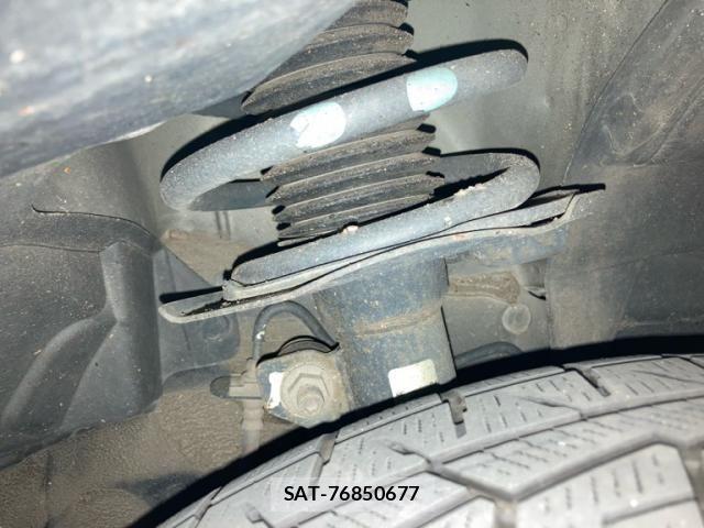 Nissan SERENA 2011-11 7224626-8