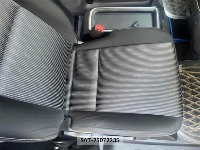 Nissan SERENA 2020-07 7217876-11